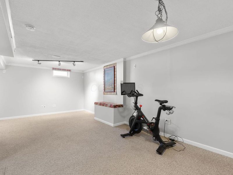 6663 Hilmar Drive , Westerville, OH 43082 Photo 27