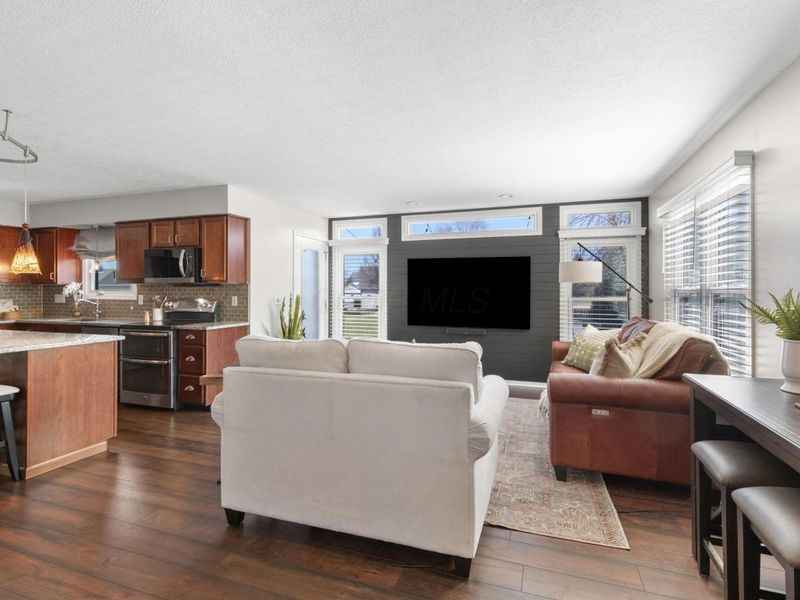 6663 Hilmar Drive , Westerville, OH 43082 Photo 3