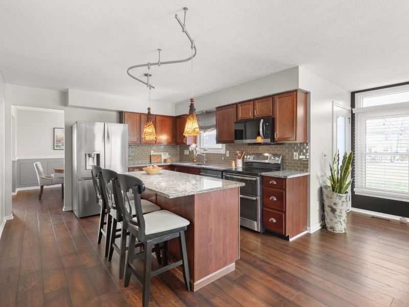 6663 Hilmar Drive , Westerville, OH 43082 Photo 5