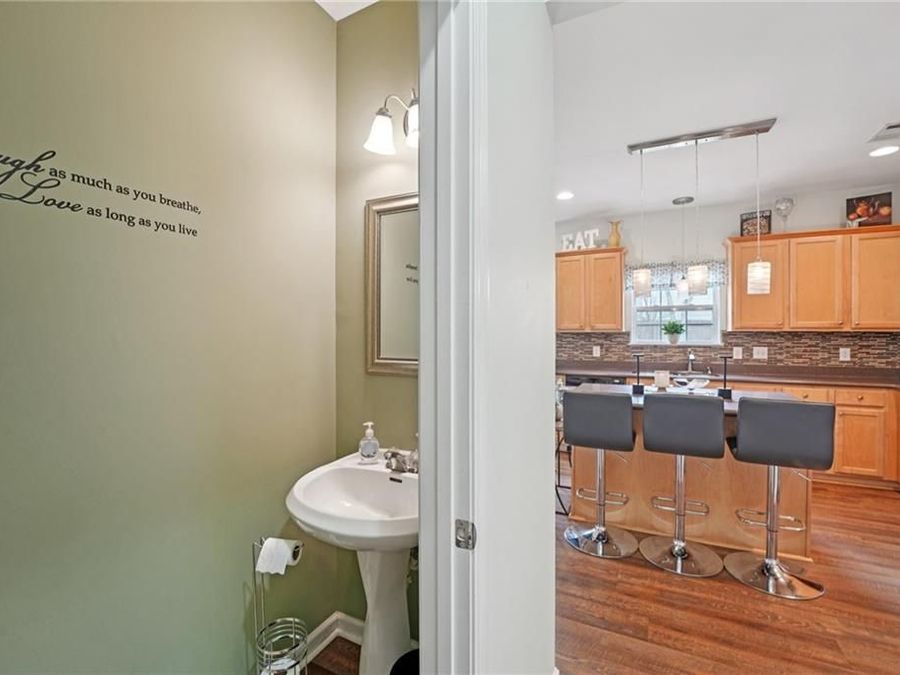 Property Image 28
