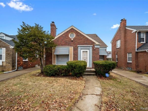 16820 Harlow Street, Detroit, MI 48235
