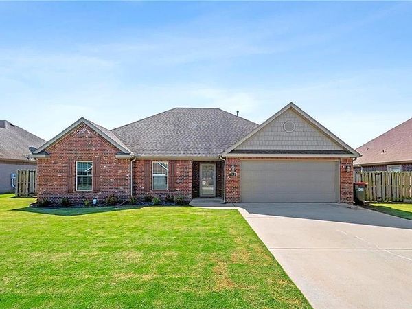 783 Amethyst Avenue, Springdale, AR 72764