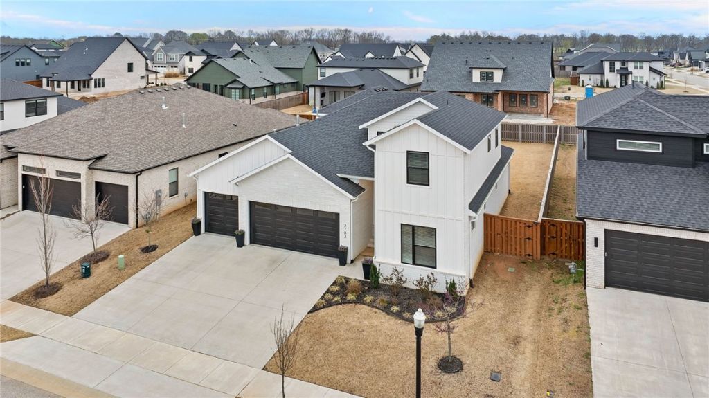 3703 SW Radiance Avenue, Bentonville, AR 72713 Main Photo