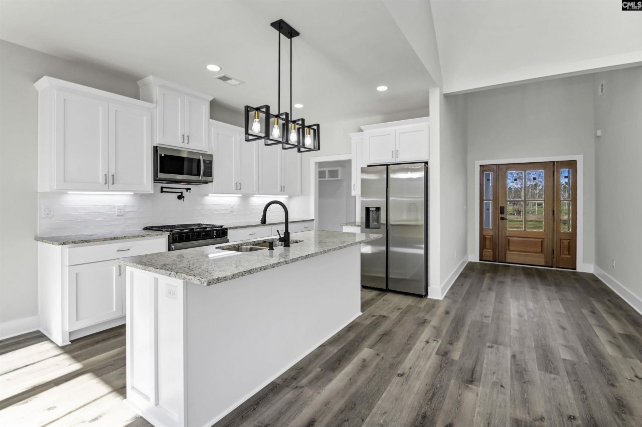 29 Lands End Lane Photo 16