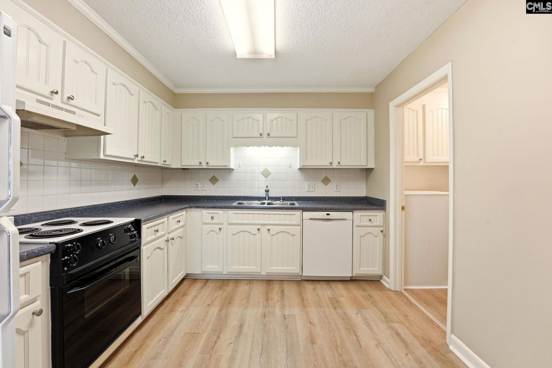 167 Jefferson Place Photo 17