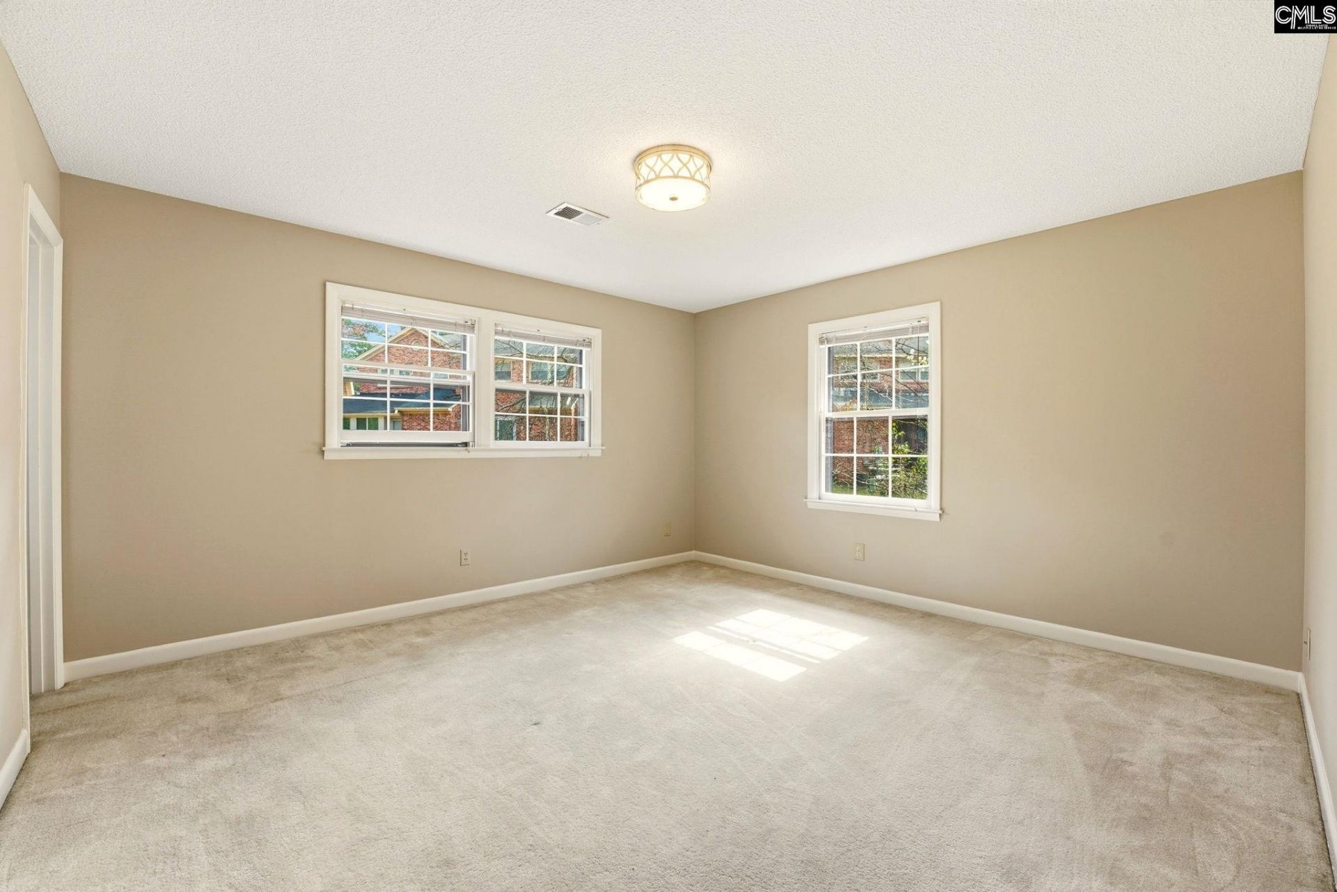 167 Jefferson Place Photo 31