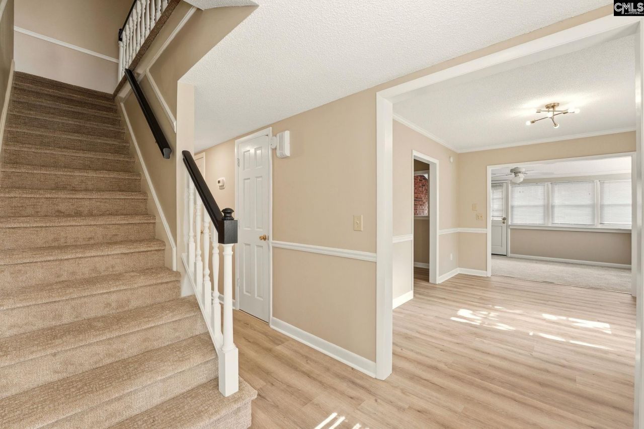 167 Jefferson Place Photo 8