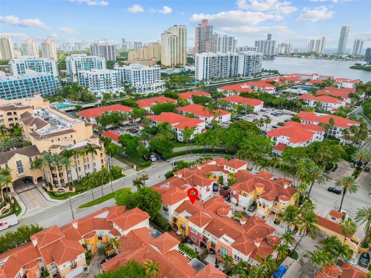 18450 NE 30th Place, Aventura, FL 33160 Photo