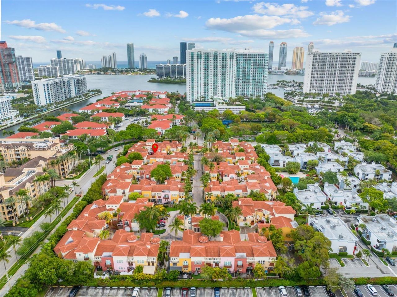 18450 NE 30th Place, Aventura, FL 33160 Photo