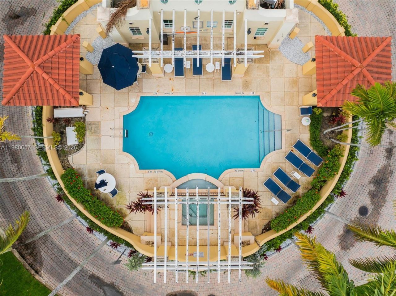 18450 NE 30th Place, Aventura, FL 33160 Photo