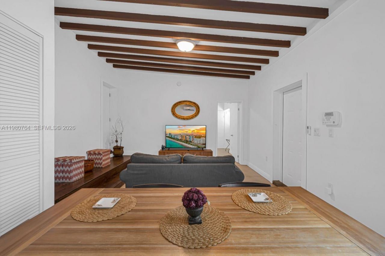 1044 SW 13th Ct , Unit 2, Miami, FL 33135 Photo