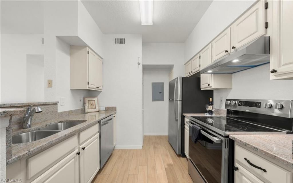 23500 Walden Center Dr, Unit 206, Estero, FL 34134 Photo