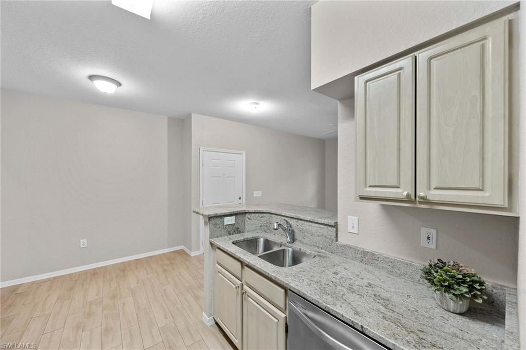 23500 Walden Center Dr , Unit 206, Estero, FL 34134 Photo