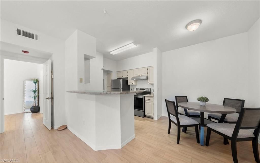 23500 Walden Center Dr, Unit 206, Estero, FL 34134 Photo