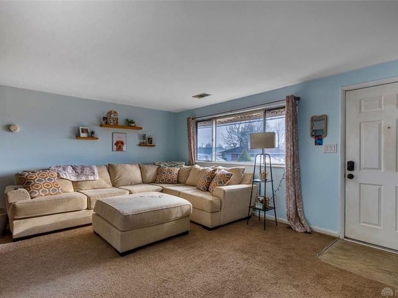 10 Monroe Road, Lebanon, OH 45036 Photo 3