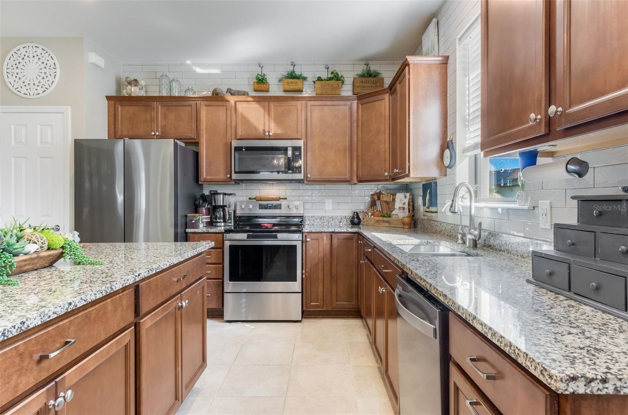 2647 Marton Oak Boulevard , North Port, FL 34289 Photo