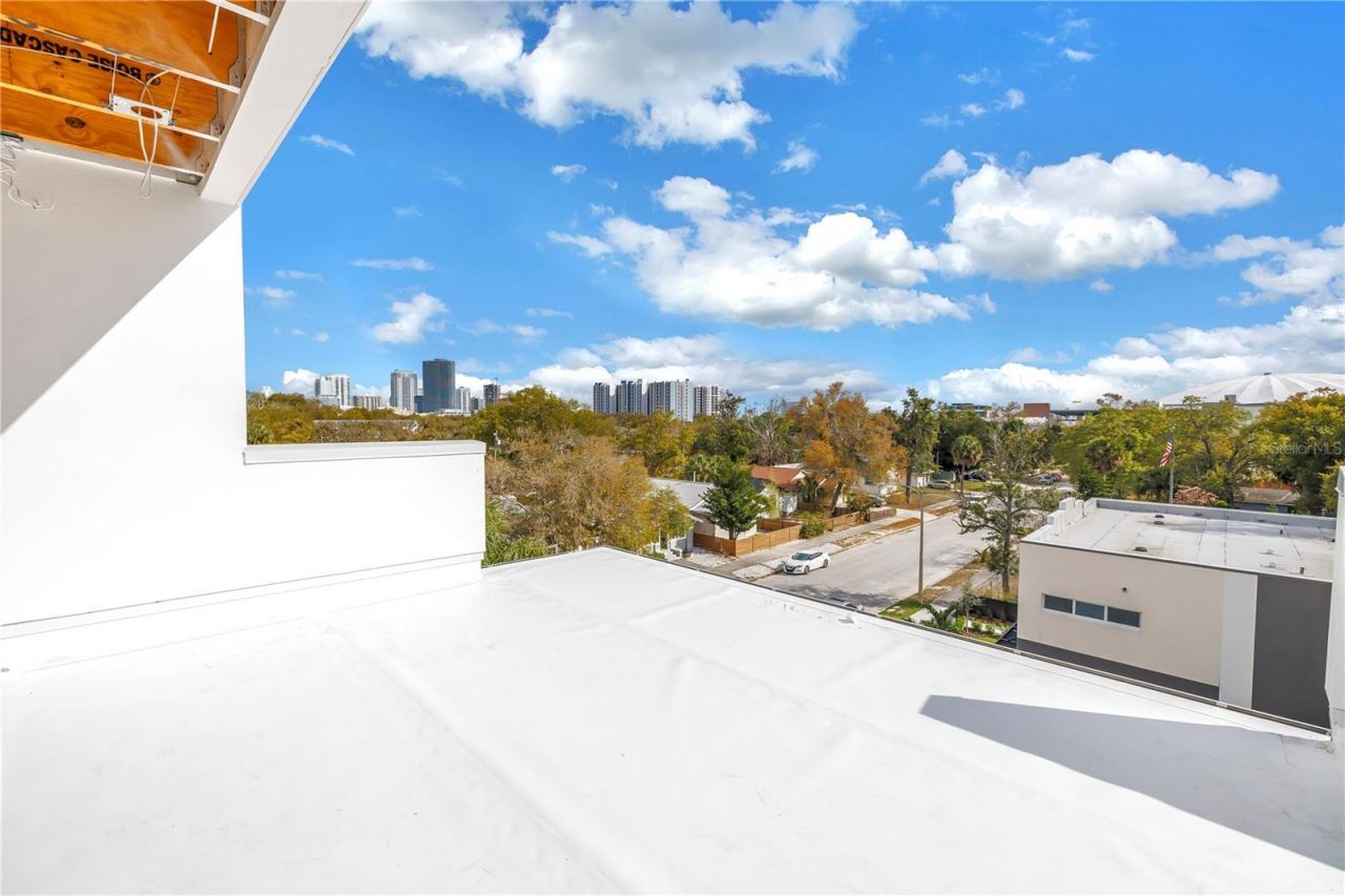 364 14th Street N, Unit 1, Saint Petersburg, FL 33705 Photo