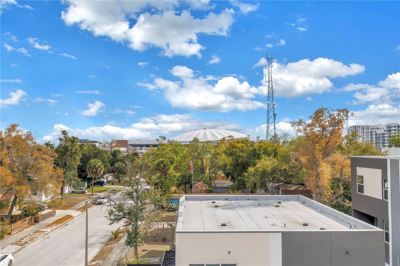 364 14th Street N, Unit 1, Saint Petersburg, FL 33705 Photo