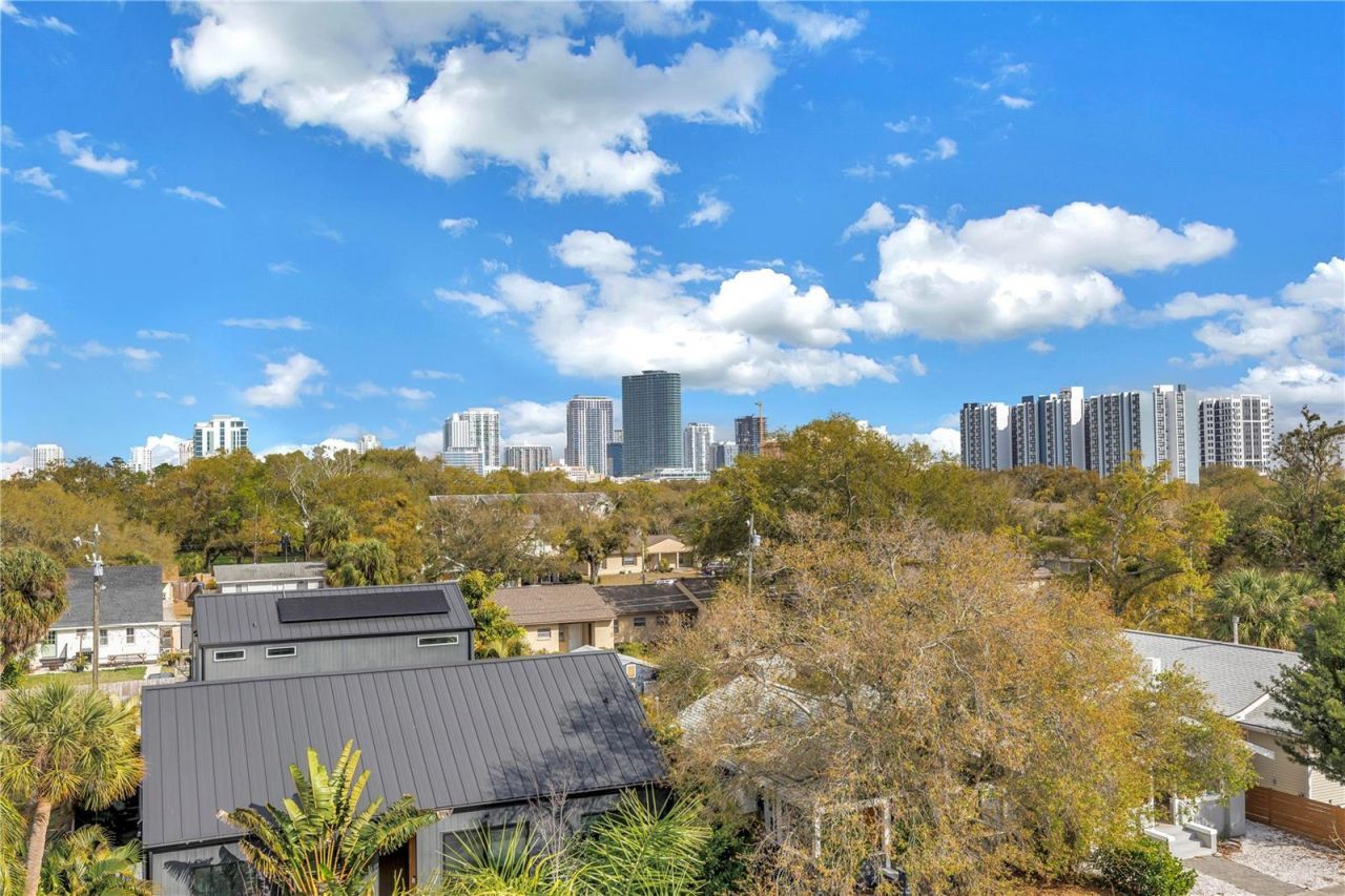 364 14th Street N, Unit 1, Saint Petersburg, FL 33705 Photo