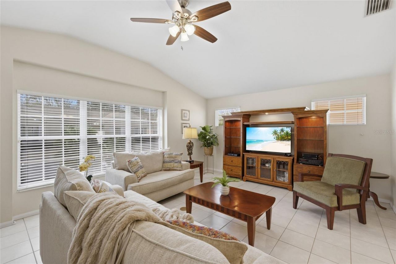 6406 Rosefinch Court , Unit 204, Lakewood Ranch, FL 34202 Photo