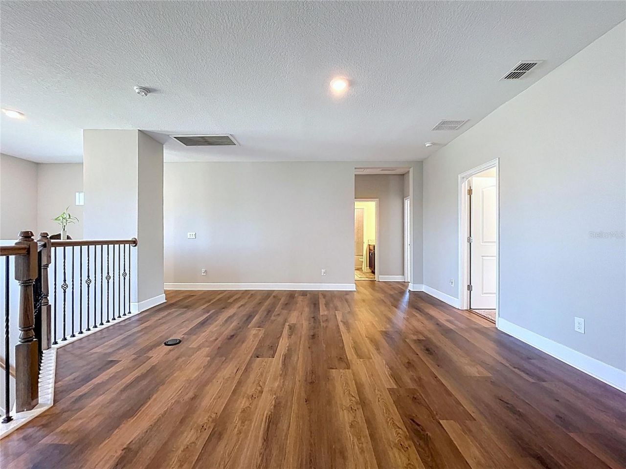 747 Cajeput Loop, Tarpon Springs, FL 34689 Photo