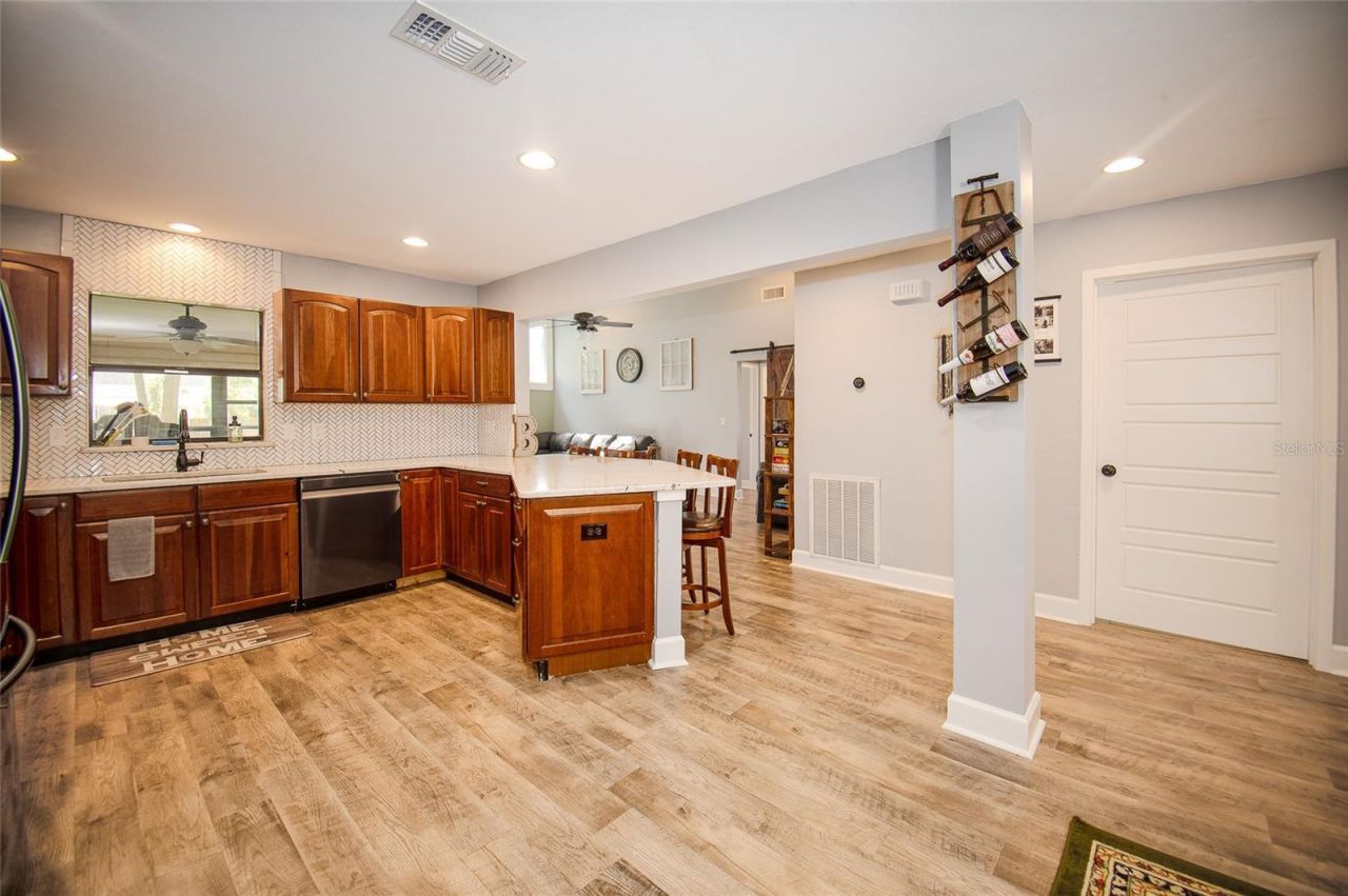 4914 Liberty Ln, Lakeland, FL 33813 Photo