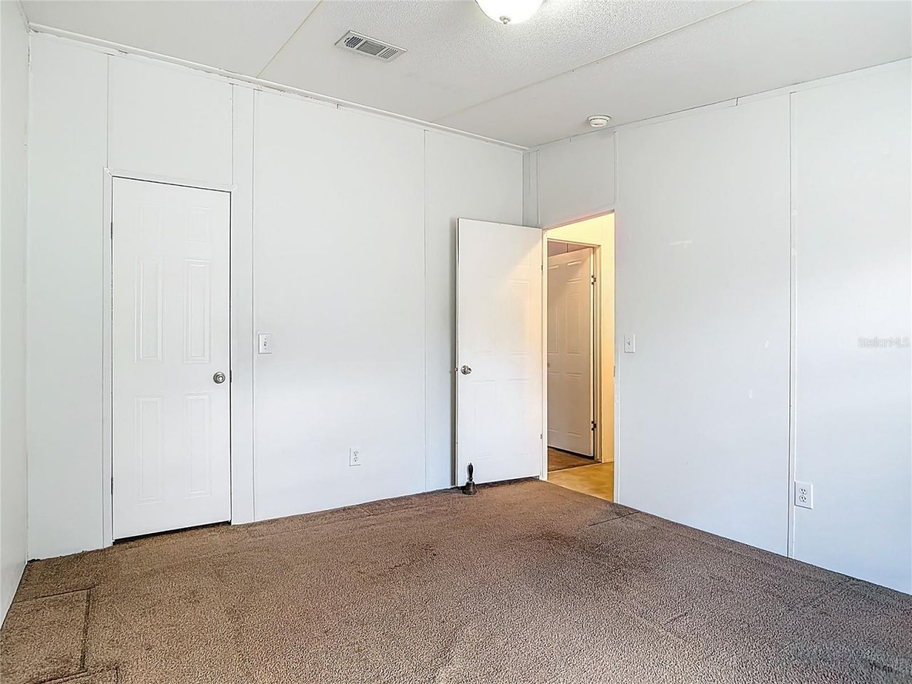 42316 Pond View Lane, Deland, FL 32720 Photo