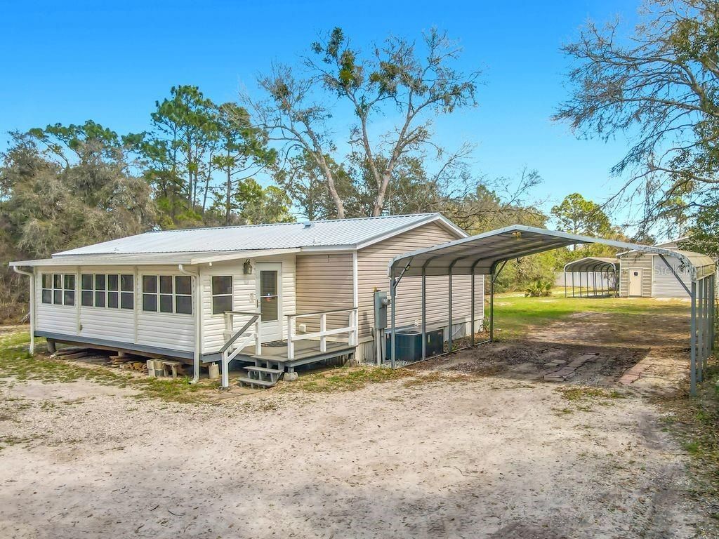 42316 Pond View Lane, Deland, FL 32720 Photo