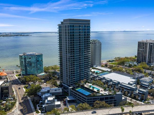 3015 S YSABELLA AVENUE, Unit 2402, TAMPA, FL 33629