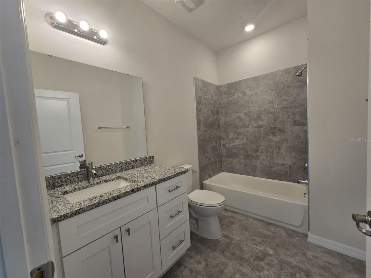 546 Imperial Pl , Kissimmee, FL 34758 Photo