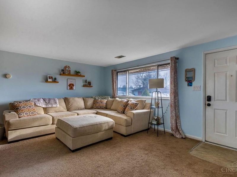 10 Monroe Road, Lebanon, OH 45036 Photo 3