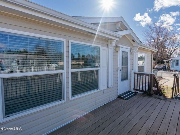 2125 W Yorkshire AVE , Coeur d'Alene, ID 83815