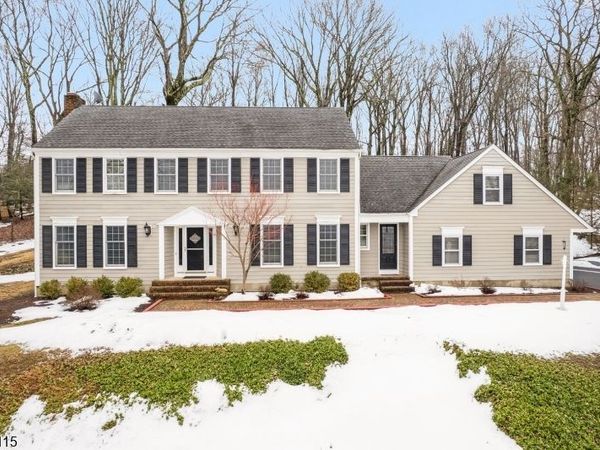 12 Waldon Rd, Washington, NJ 07830