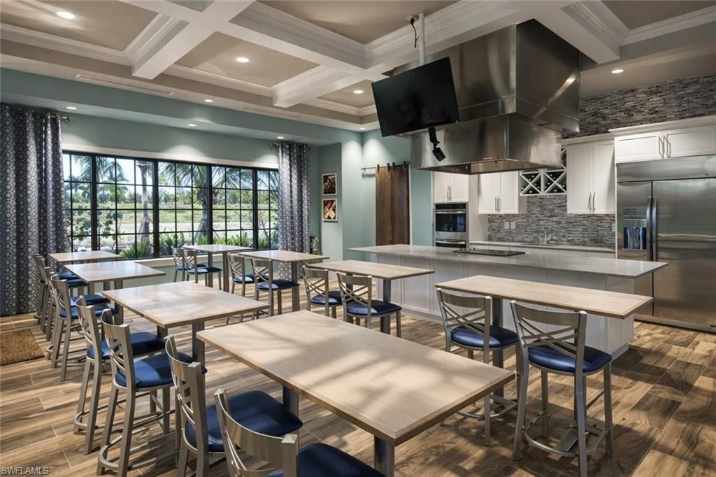 2387 Anguilla Dr , Unit 202, Naples, FL 34120 Photo