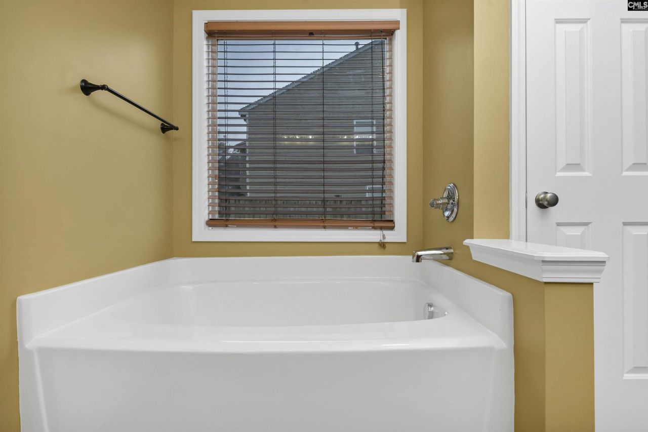 383 Quiet Creek Road Photo 19