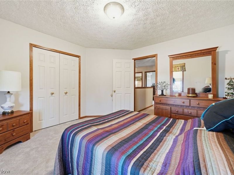 8294 Turquoise Avenue NE, Canton, OH 44721 Photo 32