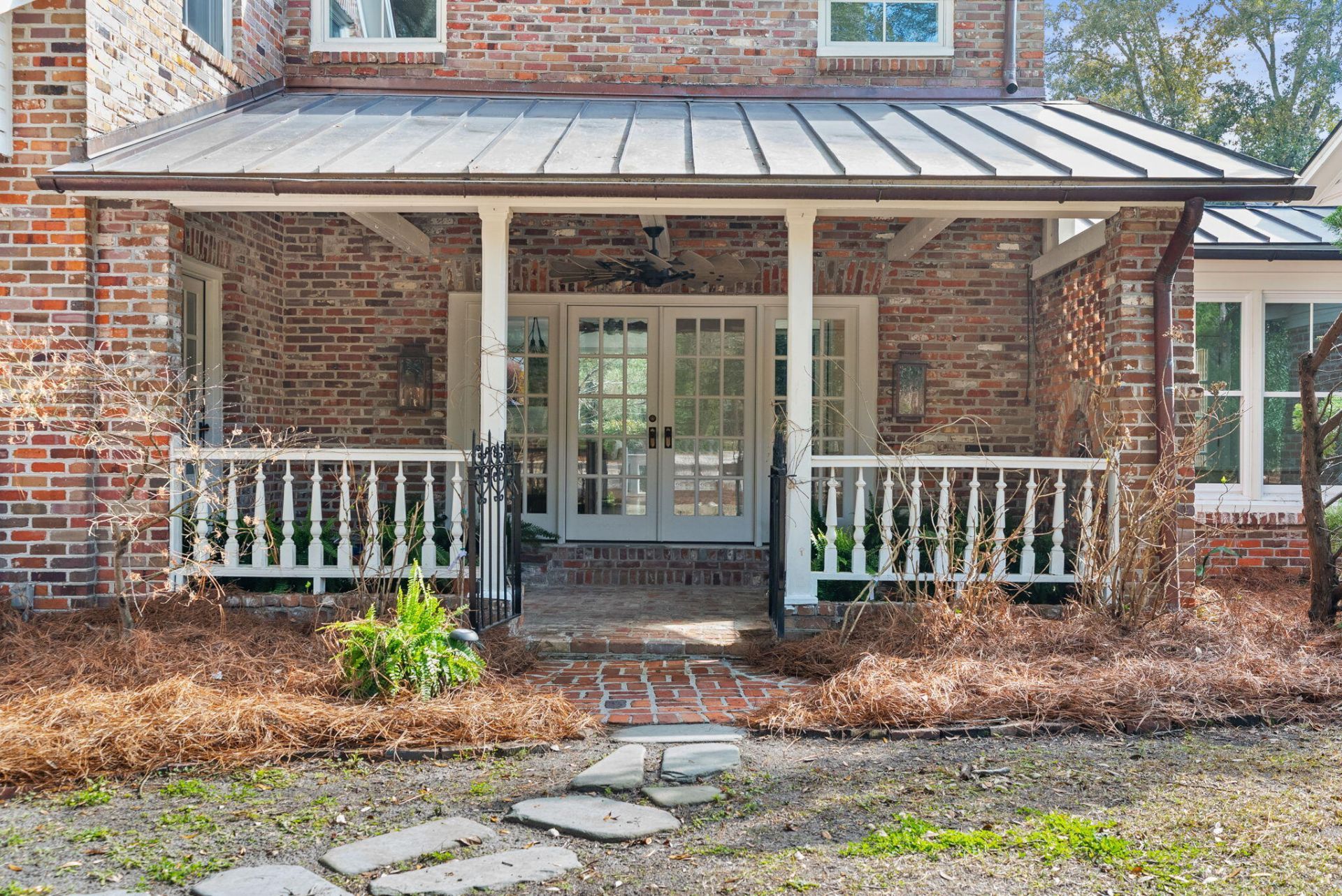 100 W Walker Drive Photo 12