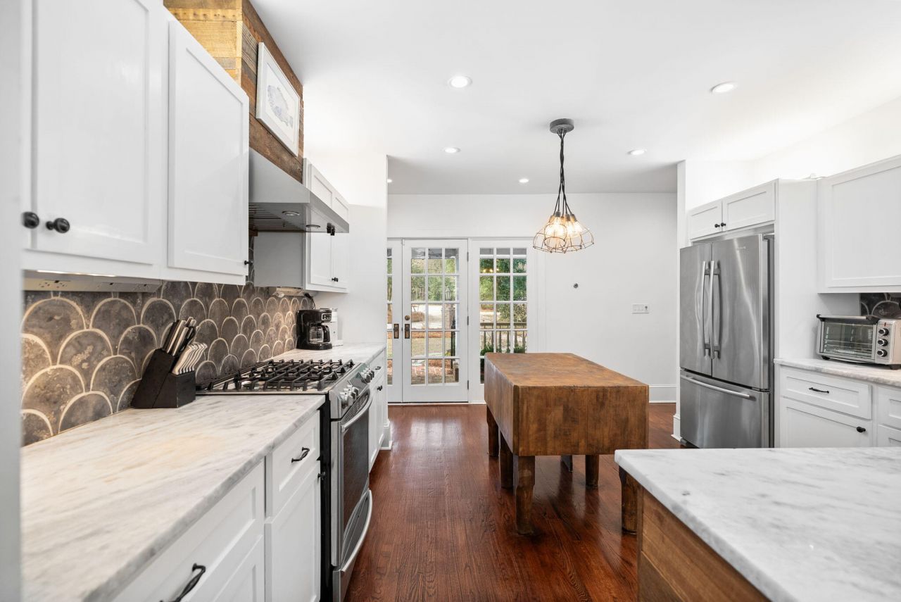 100 W Walker Drive Photo 25