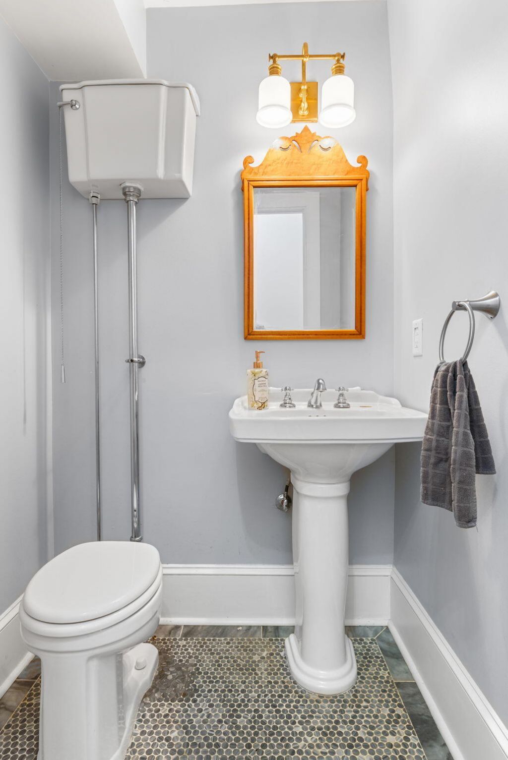 100 W Walker Drive Photo 32