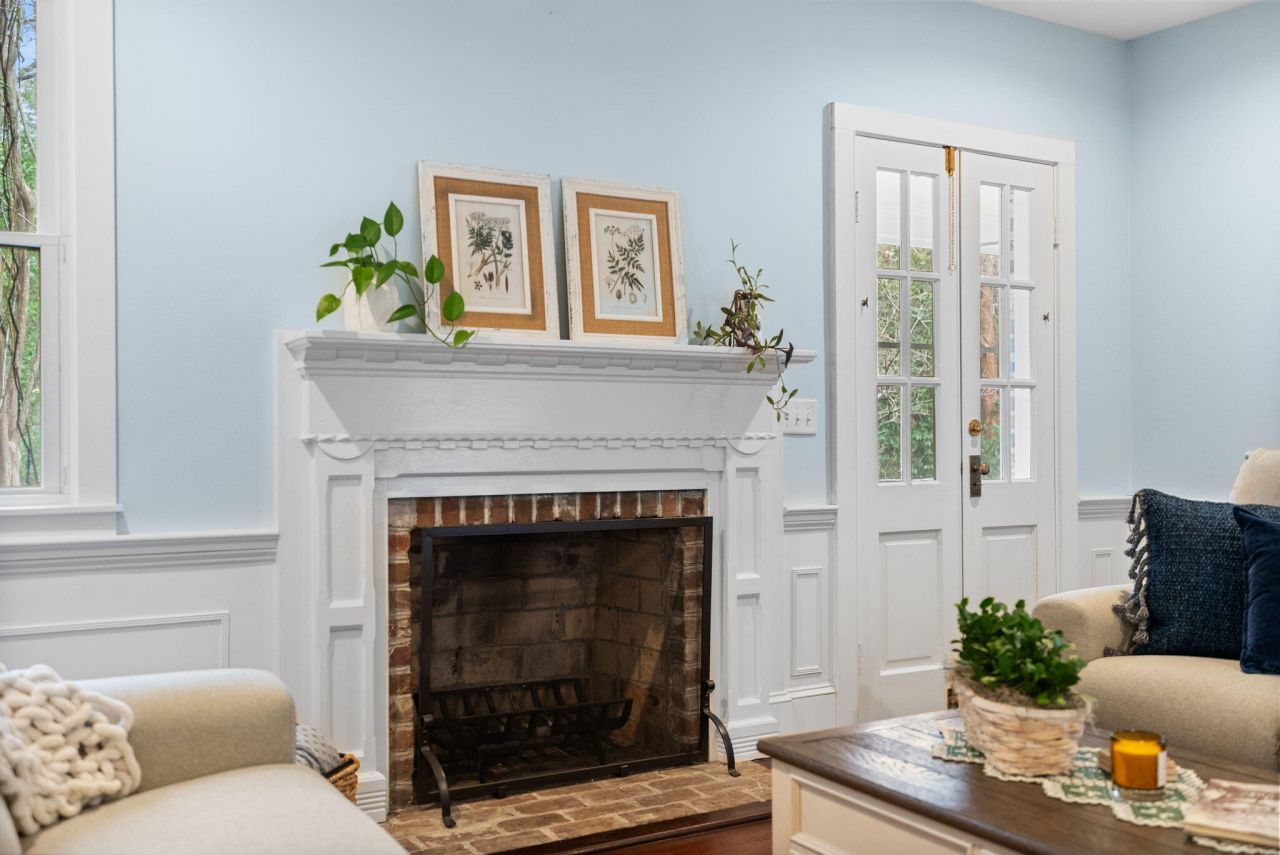 100 W Walker Drive Photo 37