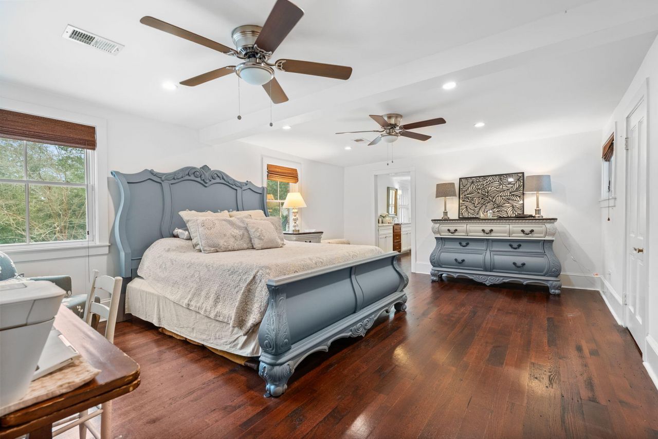 100 W Walker Drive Photo 49