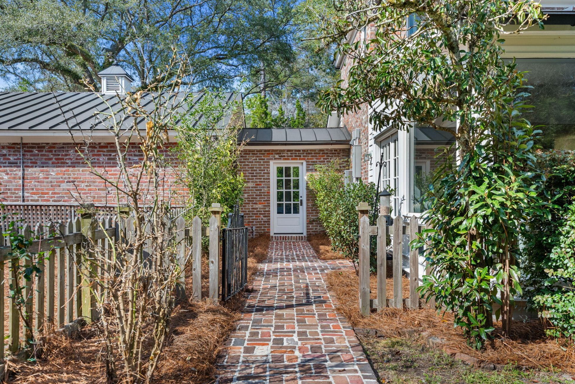 100 W Walker Drive Photo 65
