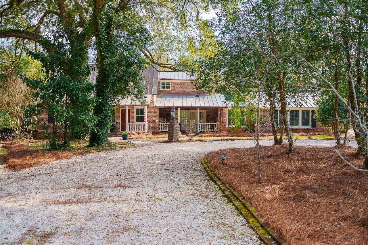 100 W Walker Drive Photo 89