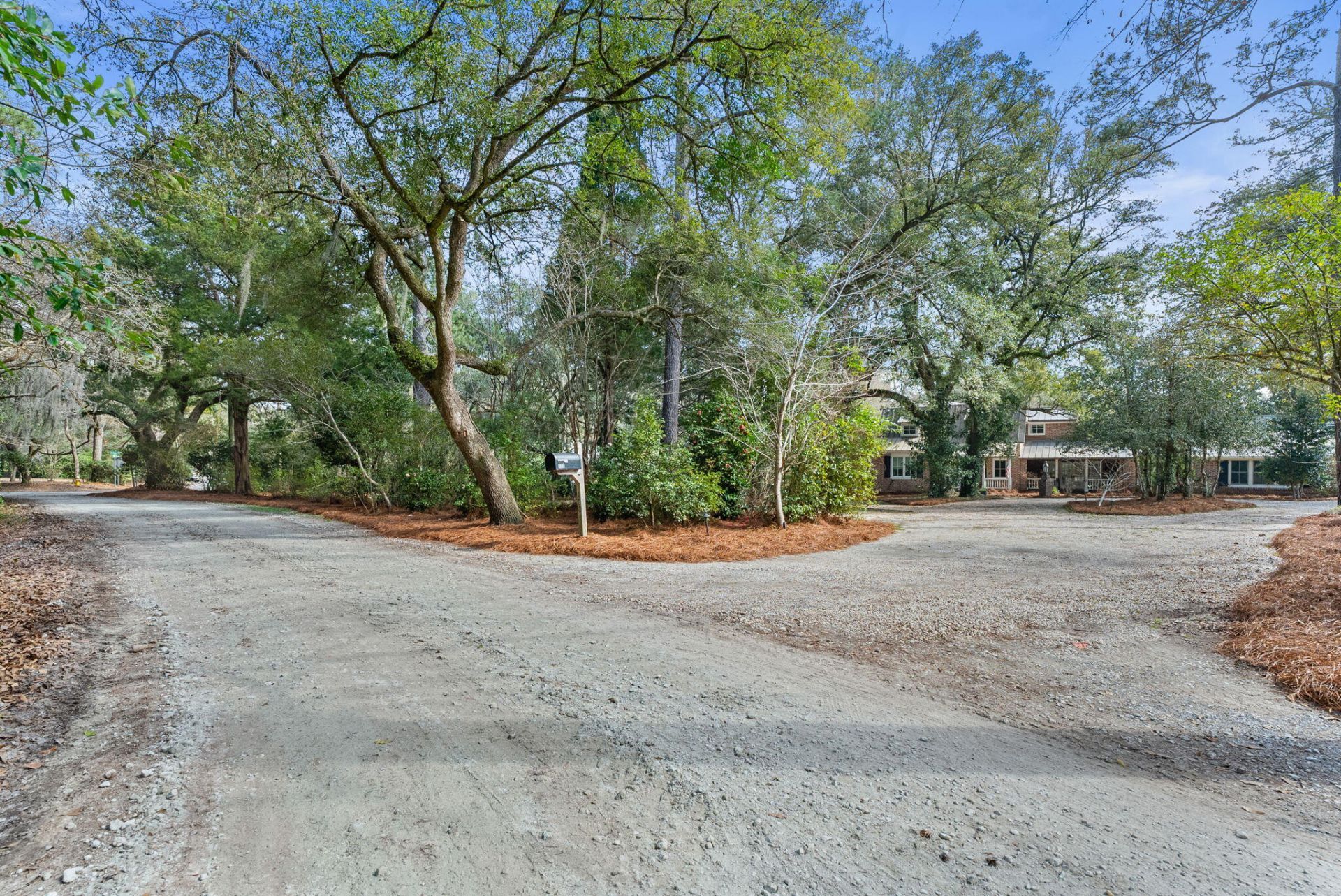 100 W Walker Drive Photo 99