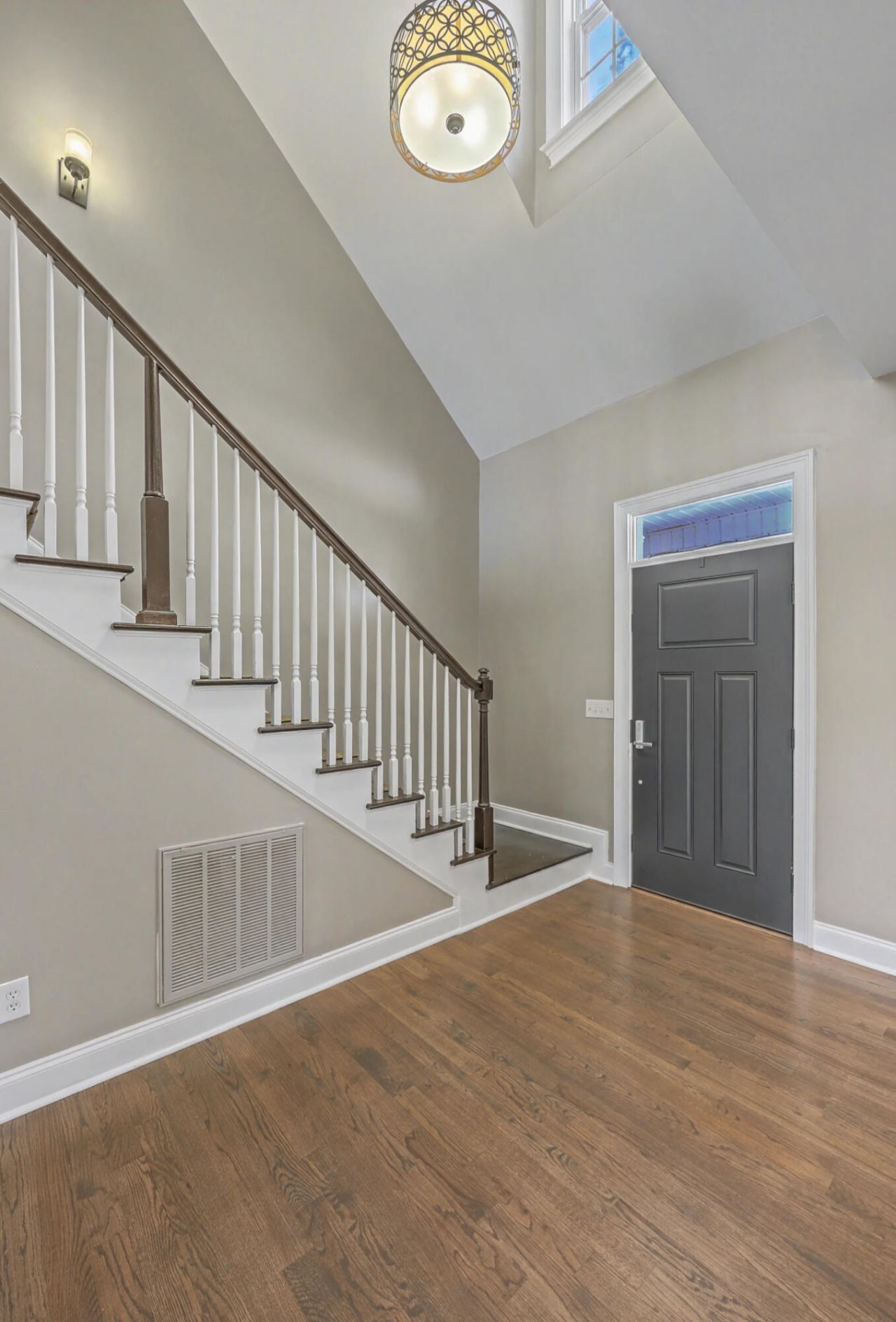 8773 Herons Walk Photo 14