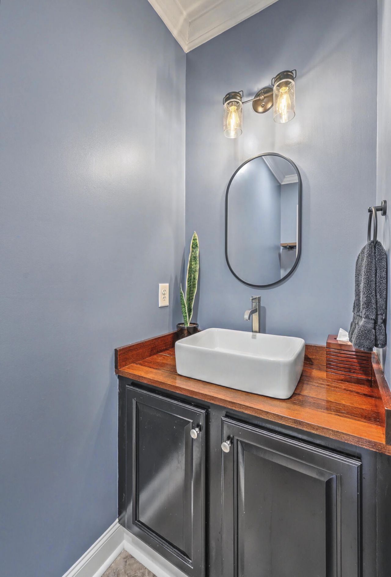 8773 Herons Walk Photo 15