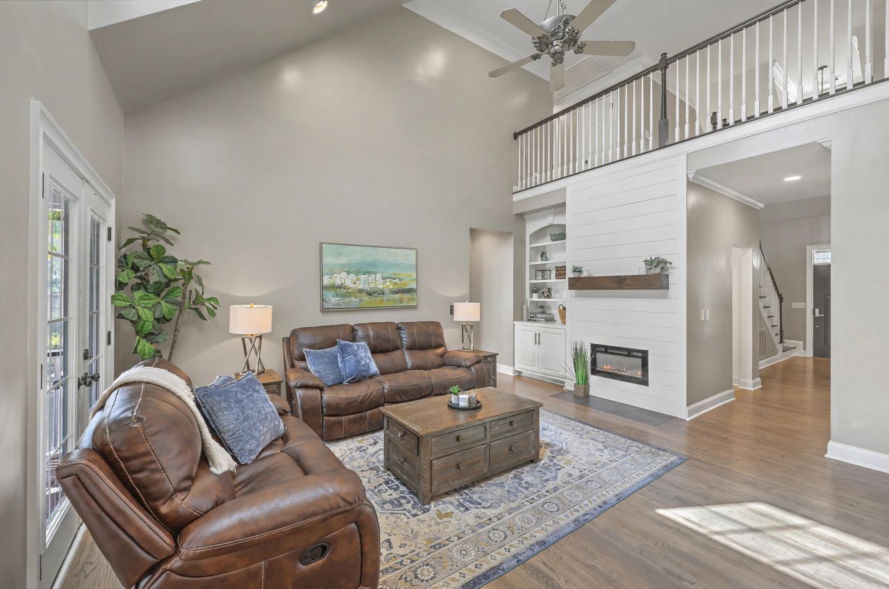 8773 Herons Walk Photo 19