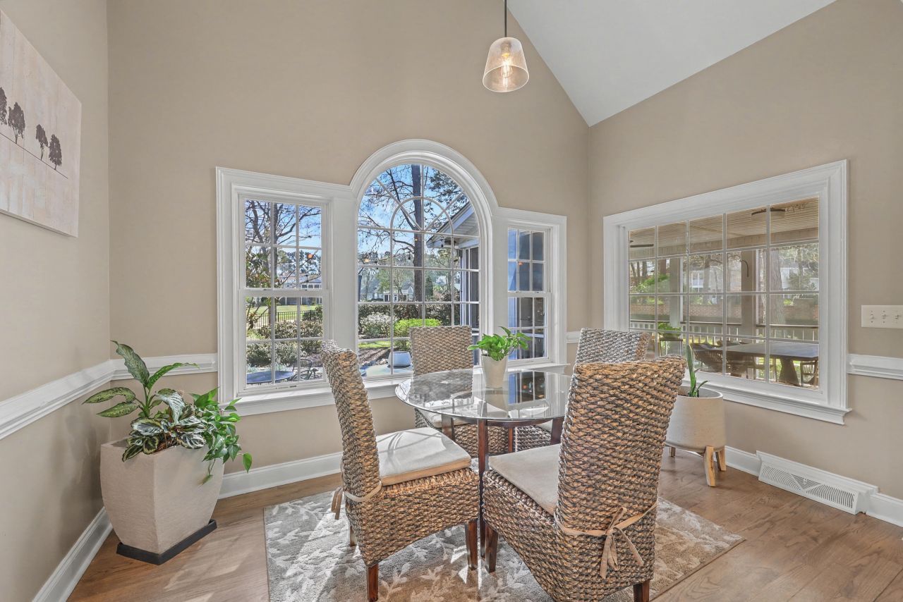 8773 Herons Walk Photo 23