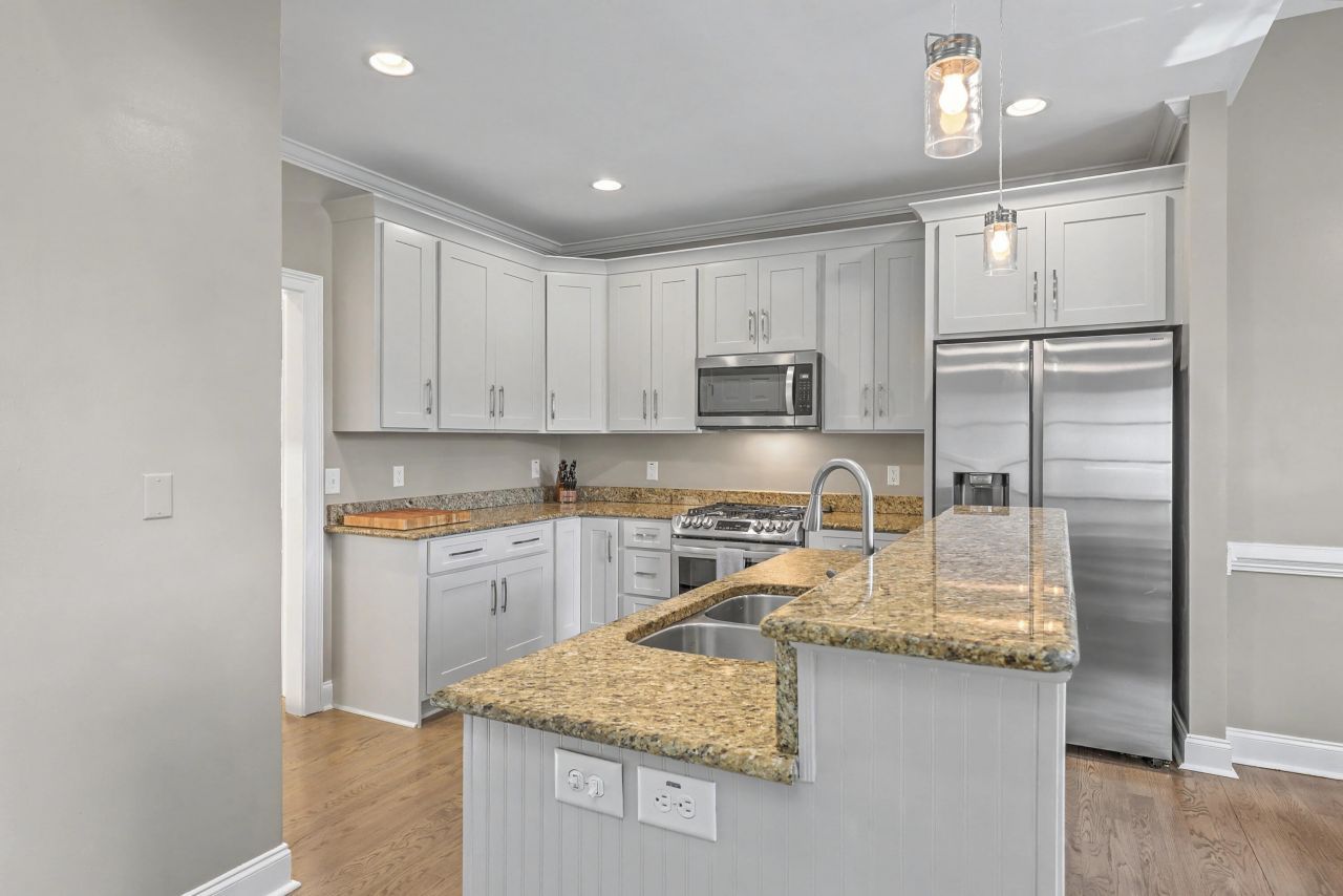 8773 Herons Walk Photo 24