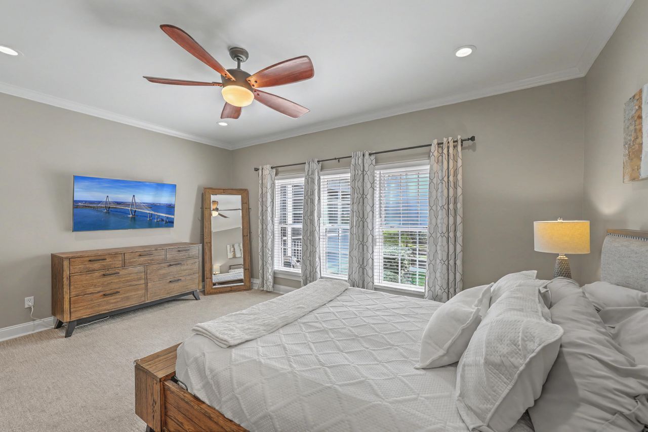 8773 Herons Walk Photo 32